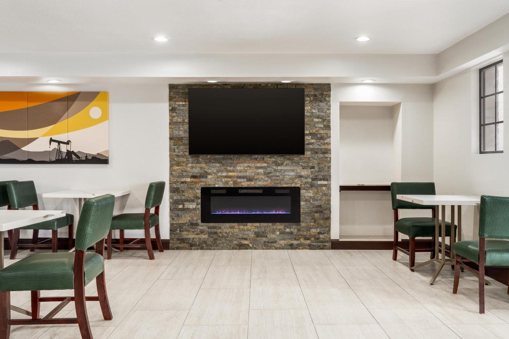 La Quinta Inn By Wyndham Victoria Extérieur photo